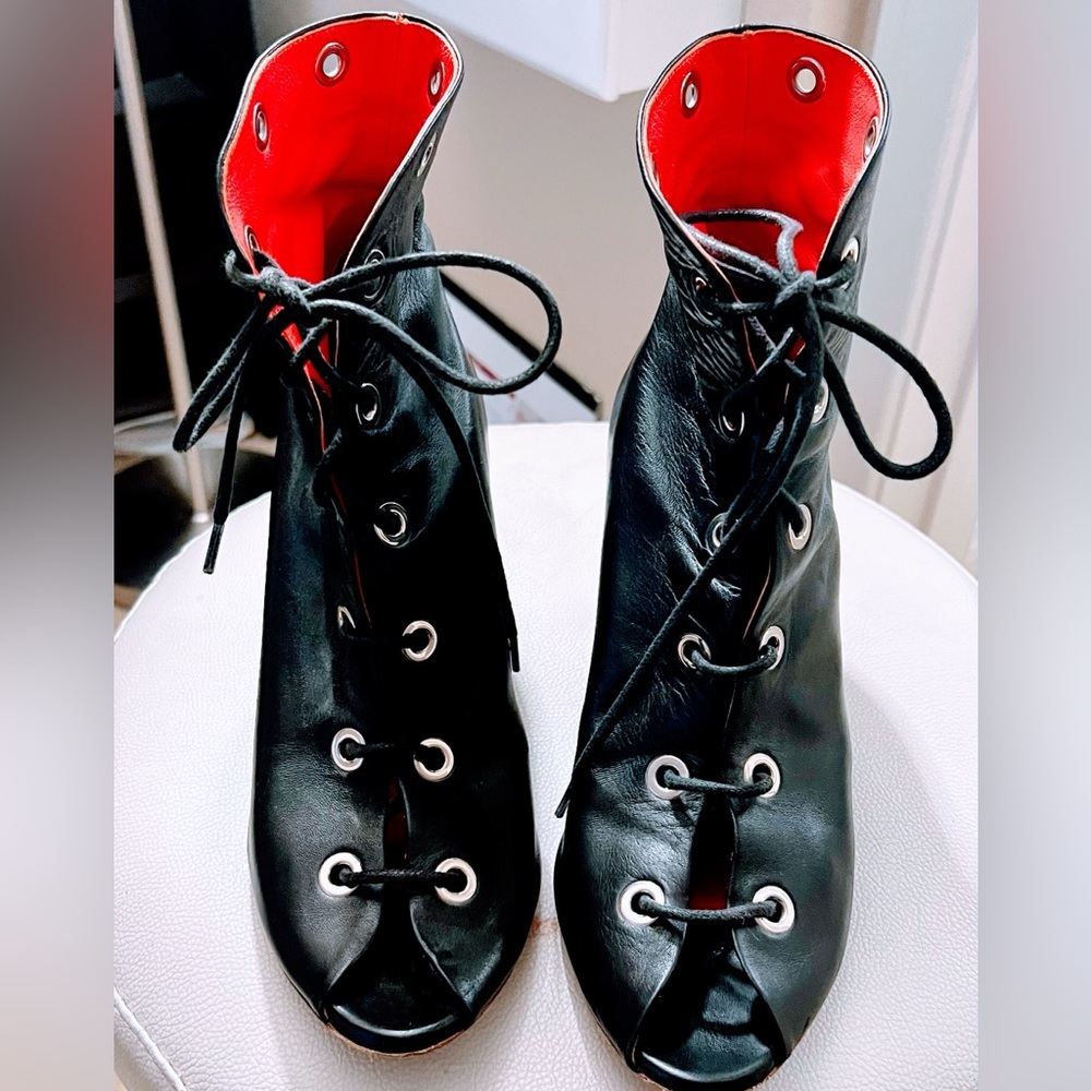 Proenza Schouler women’s black lace up booties, size 40
